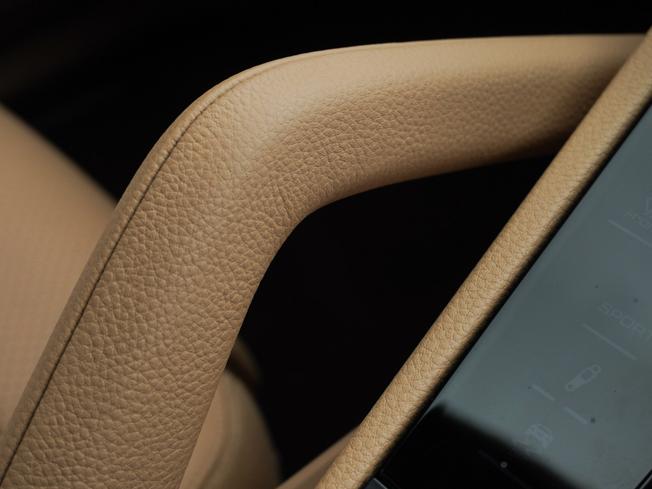 PORSCHE Cayenne Photo 44