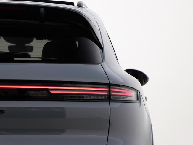 PORSCHE Cayenne Photo 18