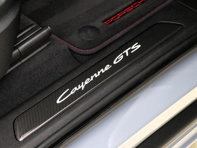 PORSCHE Cayenne Photo 38