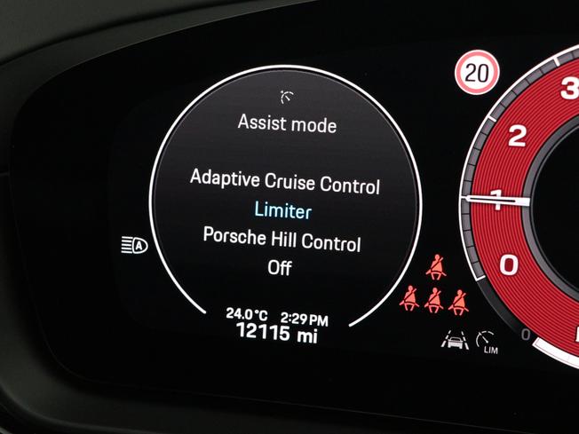 PORSCHE Cayenne Photo 50