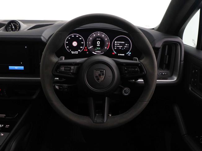 PORSCHE Cayenne Photo 26
