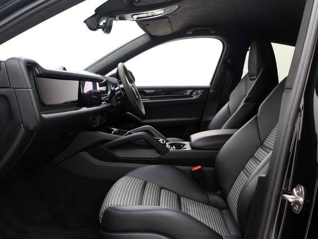 PORSCHE Cayenne Photo 3