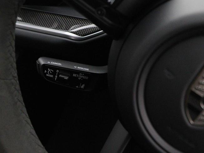 PORSCHE Cayenne Photo 38