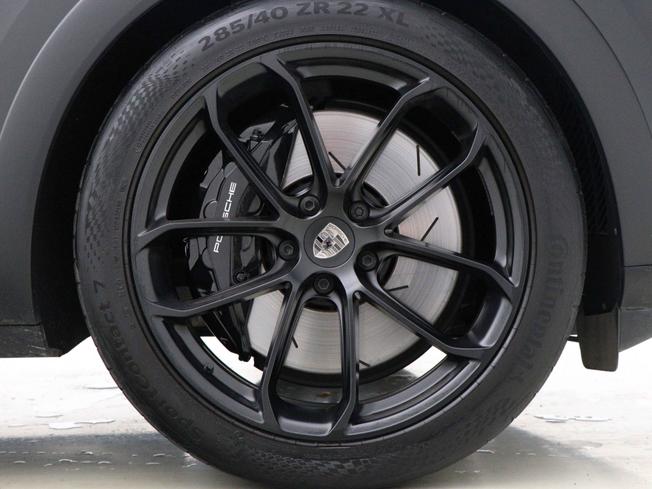 PORSCHE Cayenne Photo 4