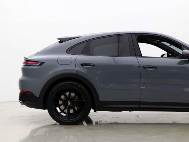 PORSCHE Cayenne Photo 10