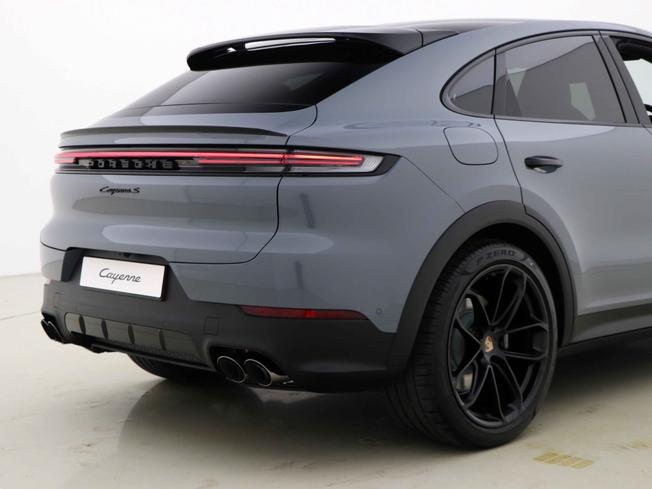 PORSCHE Cayenne Photo 18