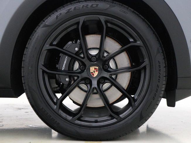 PORSCHE Cayenne Photo 4