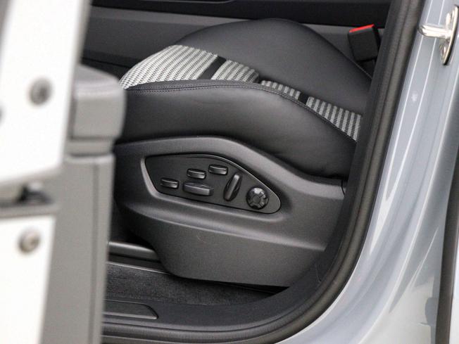 PORSCHE Cayenne Photo 40