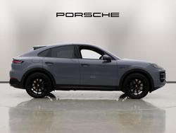 PORSCHE Cayenne Photo 5