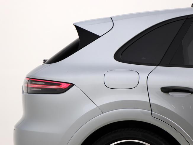 PORSCHE Cayenne Photo 15