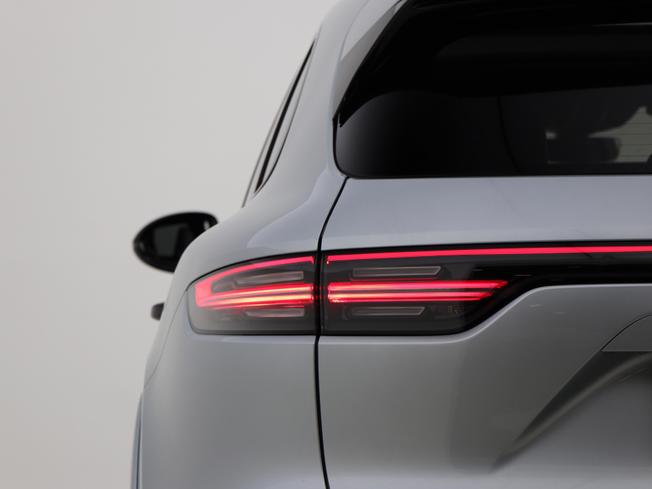 PORSCHE Cayenne Photo 16