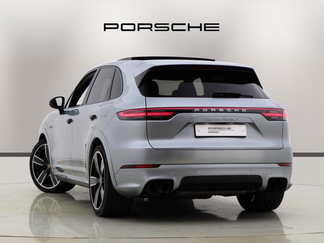 PORSCHE Cayenne Photo 2