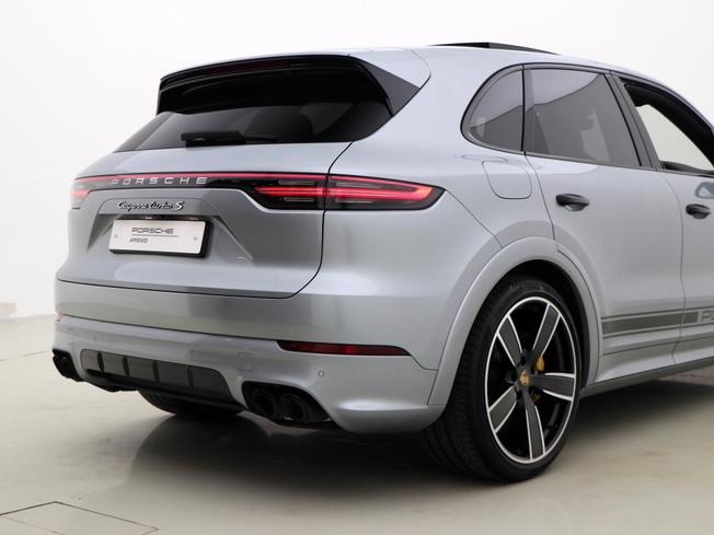 PORSCHE Cayenne Photo 20