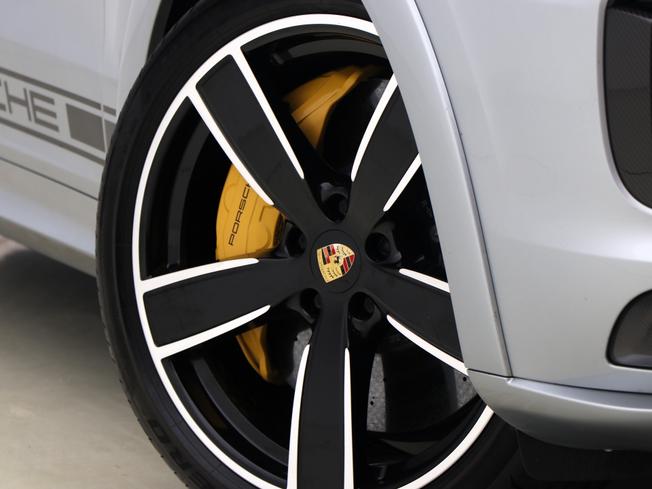 PORSCHE Cayenne Photo 22