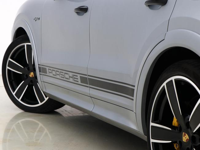 PORSCHE Cayenne Photo 23