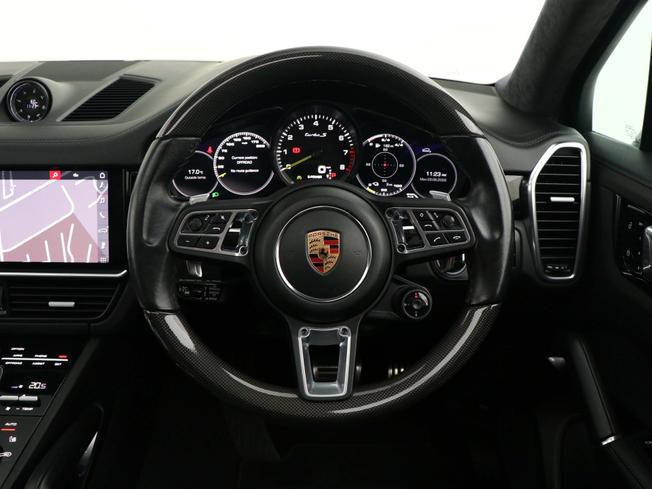 PORSCHE Cayenne Photo 28