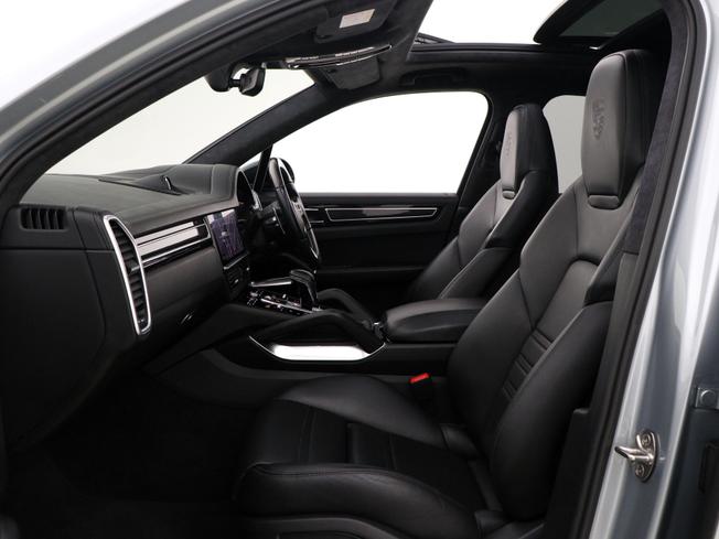 PORSCHE Cayenne Photo 33