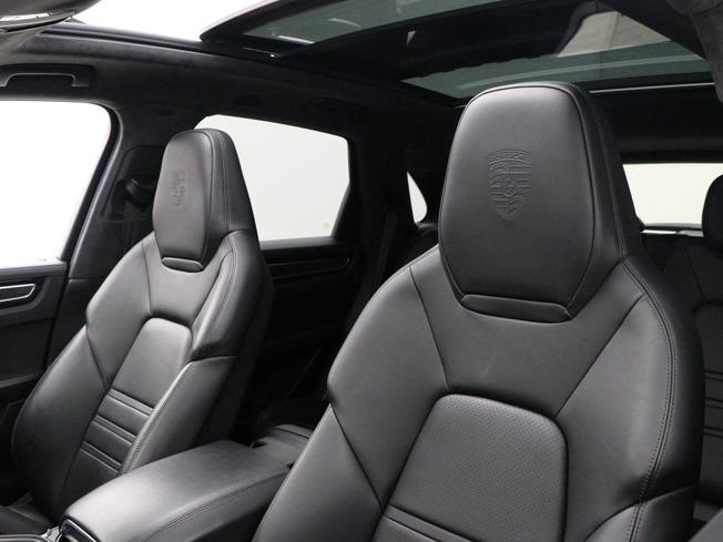 PORSCHE Cayenne Photo 34