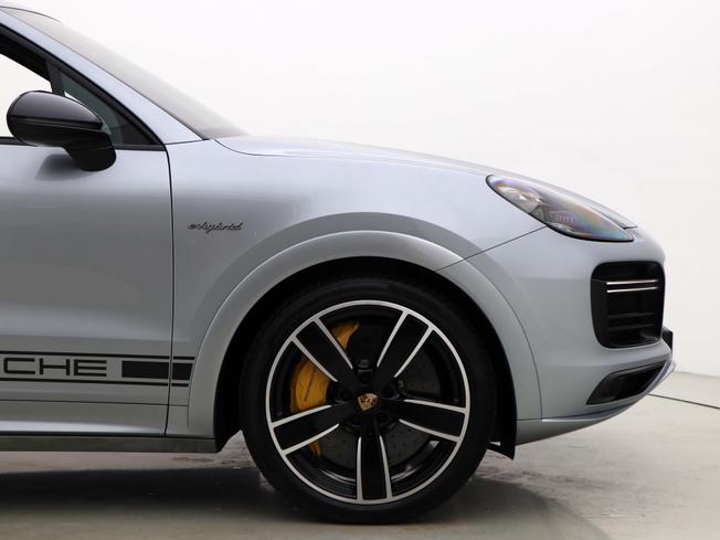 PORSCHE Cayenne Photo 4