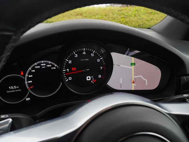PORSCHE Cayenne Photo 26