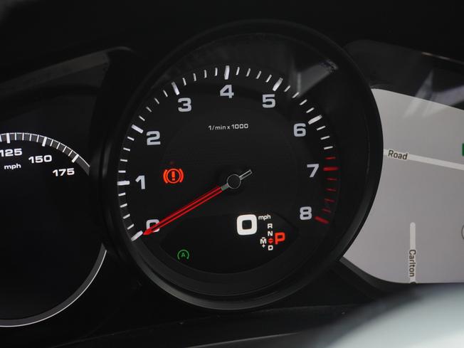 PORSCHE Cayenne Photo 28