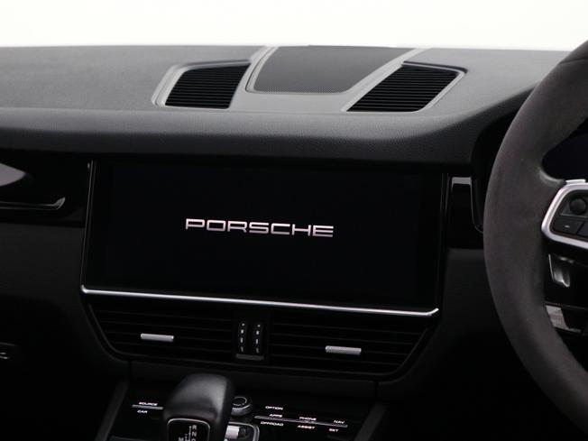 PORSCHE Cayenne Photo 29