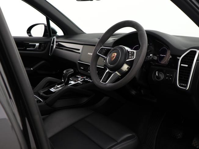 PORSCHE Cayenne Photo 41