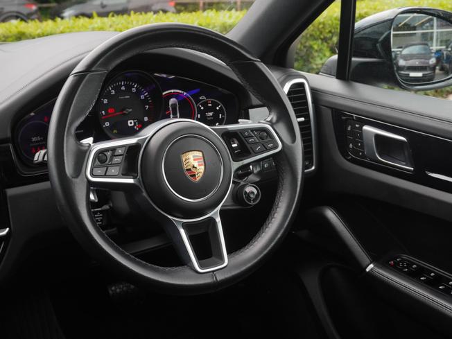 PORSCHE Cayenne Photo 10