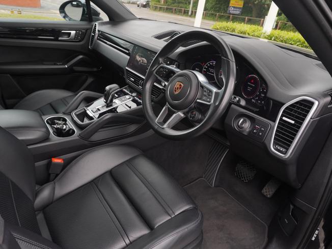 PORSCHE Cayenne Photo 11