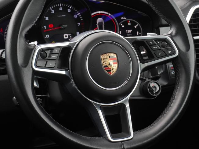 PORSCHE Cayenne Photo 13