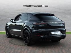 PORSCHE Cayenne Photo 2