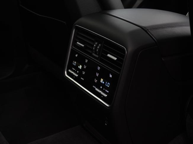 PORSCHE Cayenne Photo 25
