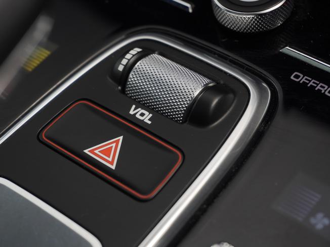 PORSCHE Cayenne Photo 27