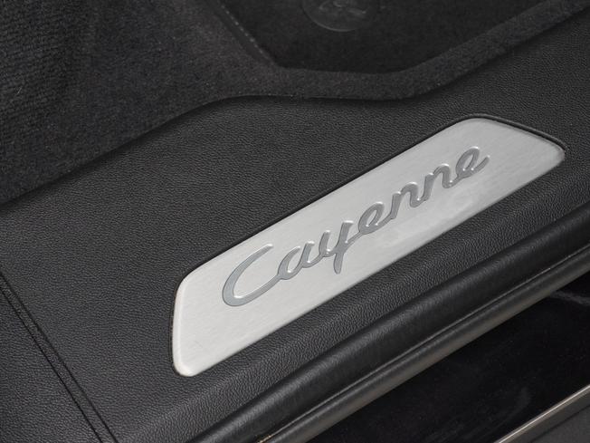 PORSCHE Cayenne Photo 50
