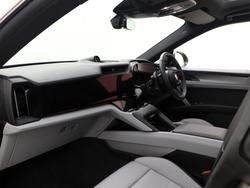 PORSCHE Cayenne Electric Photo 3