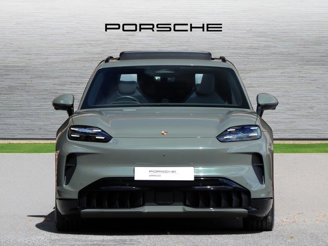 PORSCHE Cayenne Electric Photo 6
