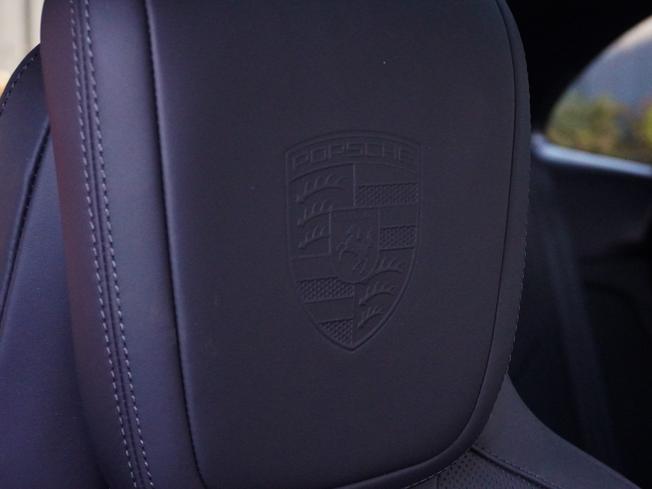 PORSCHE Macan Photo 14
