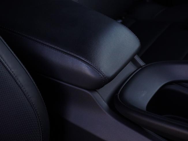 PORSCHE Macan Photo 15