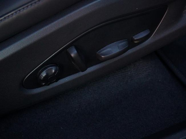 PORSCHE Macan Photo 18