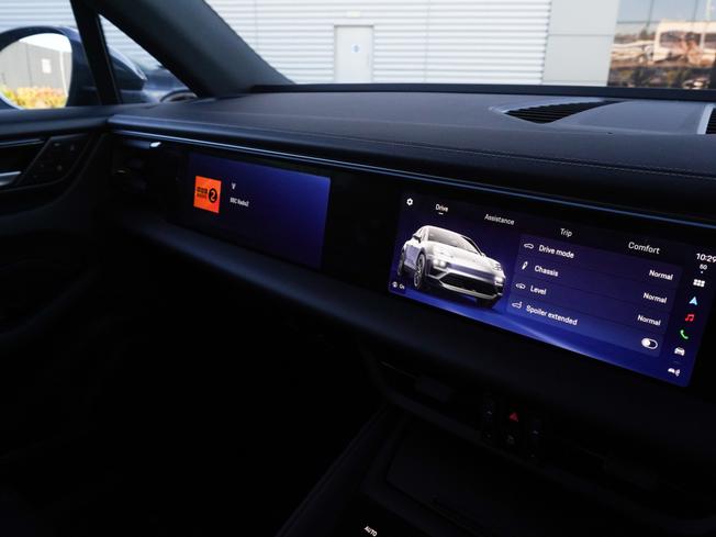 PORSCHE Macan Photo 22