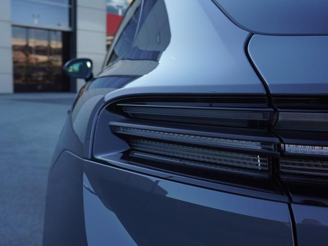 PORSCHE Macan Photo 32