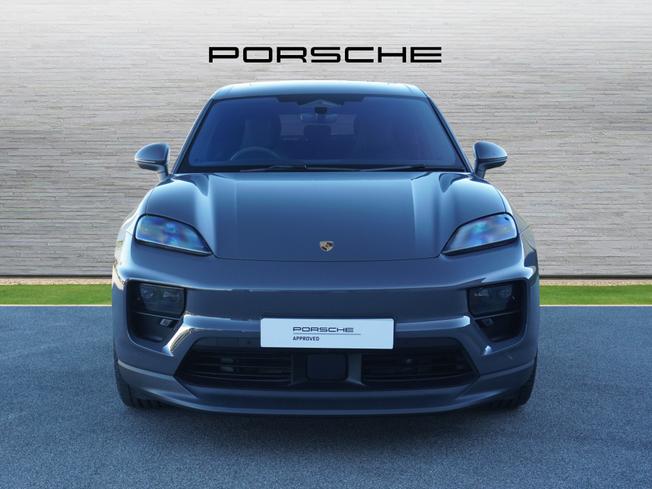PORSCHE Macan Photo 6