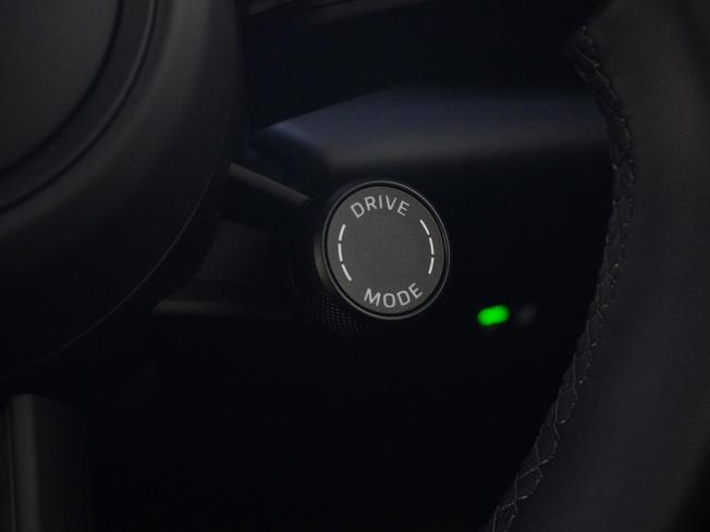PORSCHE Macan Photo 23