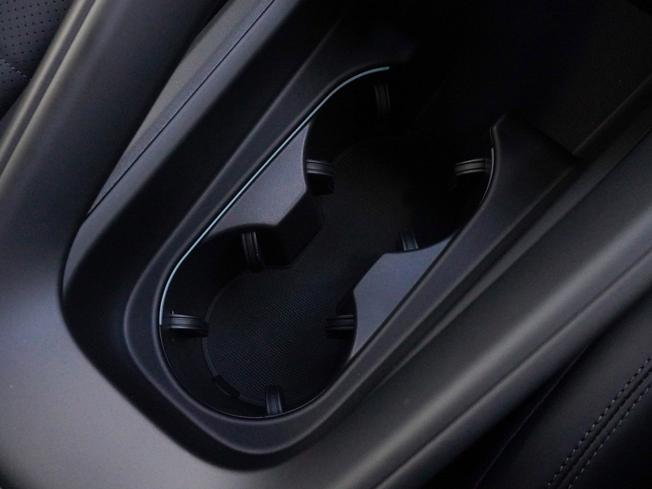PORSCHE Macan Photo 26