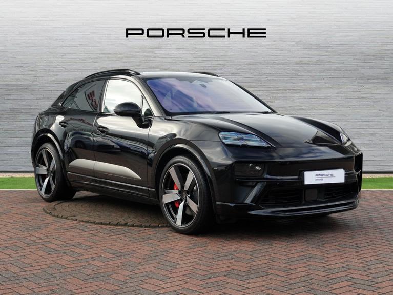 Used PORSCHE Macan