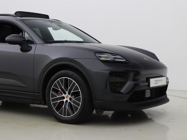 PORSCHE Macan Photo 10
