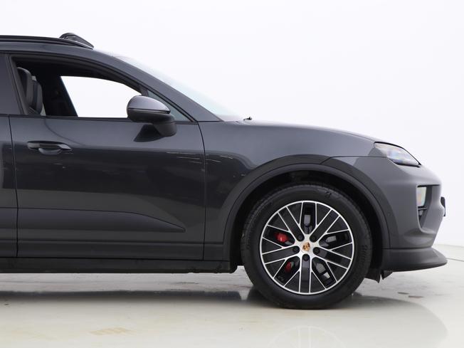 PORSCHE Macan Photo 15