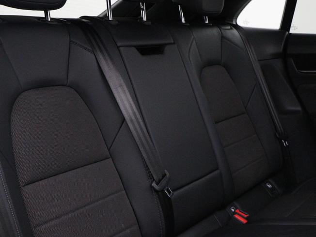 PORSCHE Macan Photo 25