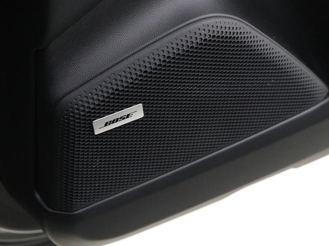 PORSCHE Macan Photo 26