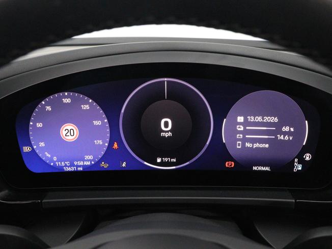 PORSCHE Macan Photo 36